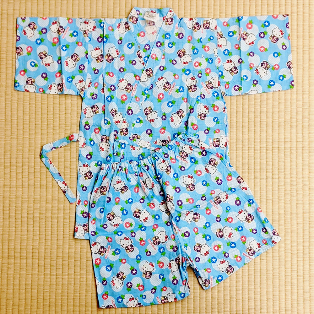 キティちゃん コラボ商品 旅館限定甚平 – 旅館こうろオンライン キティちゃん コラボ商品 旅館限定甚平 – 旅館こうろオンライン